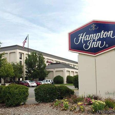 Hampton Inn Рокфорд Экстерьер фото